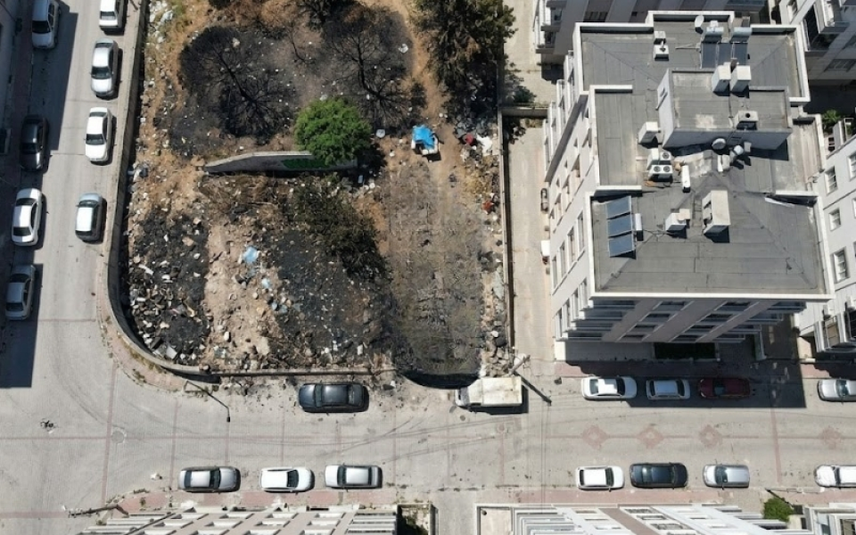 İzmir Karabağlar’da Kentsel Atık Krizi