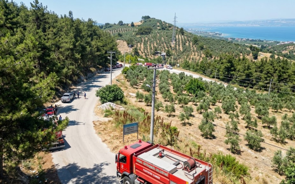 SON DAKİKA  Mudanya'da Bağ Evi Yangını Çıktı